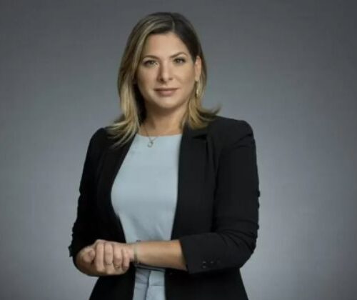 Apresentadora Daniela Lima é demitida da GloboNews