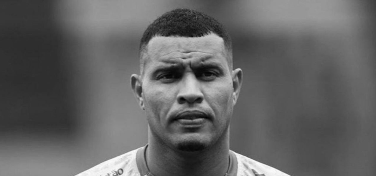 157911zagueiro-de-time-carioca-morre-em-acidente-de-carro-na-bahia-3 157911zagueiro-de-time-carioca-morre-em-acidente-de-carro-na-bahia-3