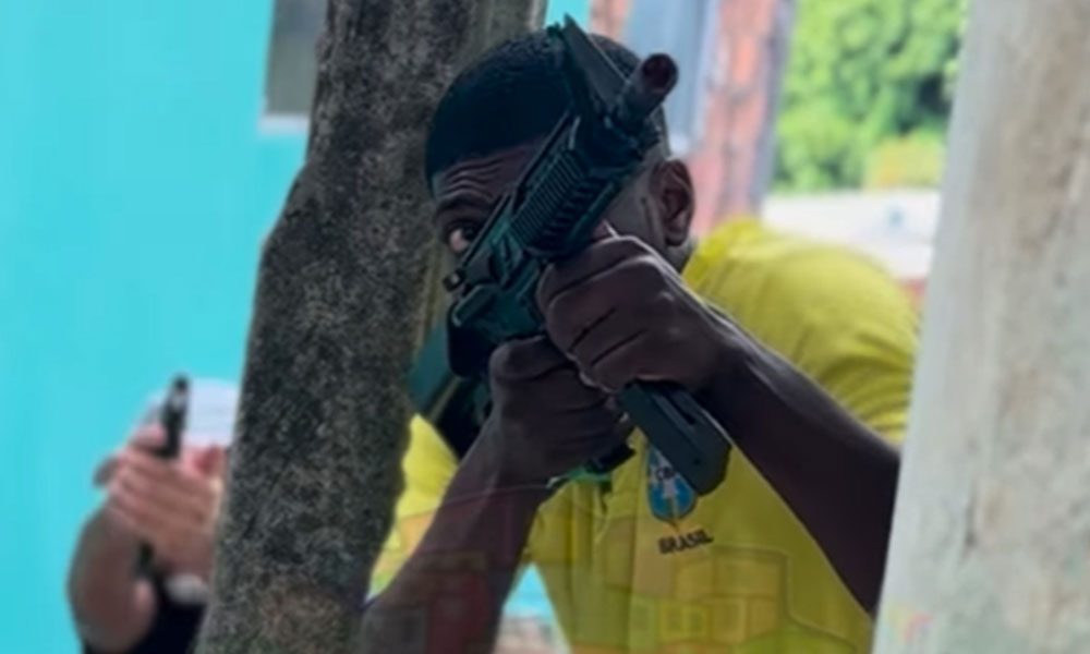 atores-sao-confundidos-com-criminosos-e-baleados-em-salvador