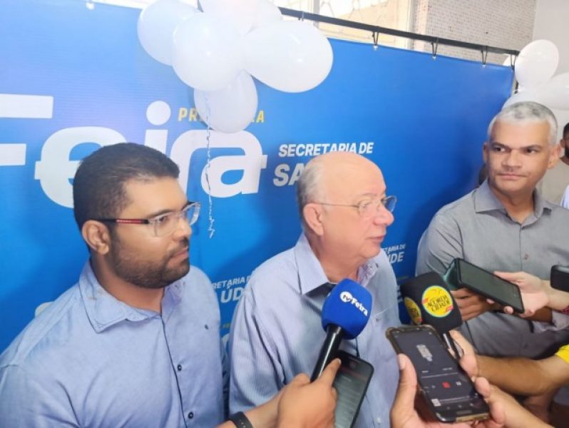 b2ap3_medium_Prefeito-Jos-Ronaldo-em-coletiva_-foto-Amaury-Junior-Folha-do-Estado b2ap3_medium_Prefeito-Jos-Ronaldo-em-coletiva_-foto-Amaury-Junior-Folha-do-Estado