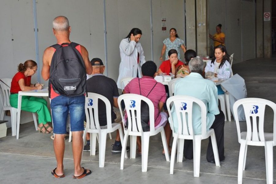 b2ap3_medium_SECOM-Acao-de-Testagem-no-Shopping-Popular-Foto-Valto-Novaes-3 b2ap3_medium_SECOM-Acao-de-Testagem-no-Shopping-Popular-Foto-Valto-Novaes-3