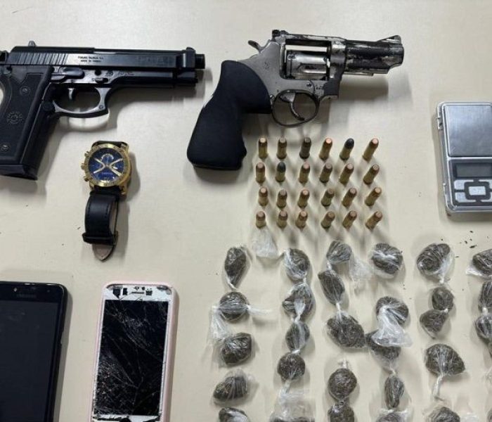 b2ap3_medium_apreenso-de-arma-droga-e-veculo-roubado-foto-65-cipm